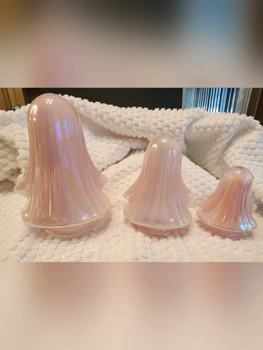 New, Set of 3 Ghost, Lite Pearl Pinkish Ceramic, Very Cute, Shimmery Iridescent